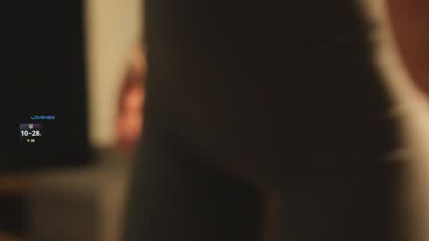 Jeen online show from 04-25-26, 02:58