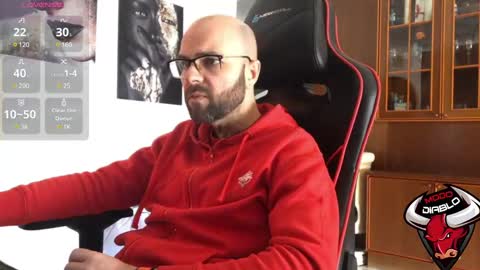 Snapshot of heels4funn chatting on 02-18-25, 10:49 Fran online show from 02-18-25, 10:49