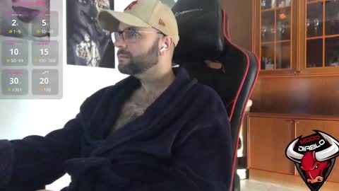 Snapshot of heels4funn chatting on 02-19-25, 08:01 Fran online show from 02-19-25, 08:01