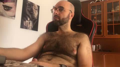 Snapshot of heels4funn chatting on 10-03-25, 08:55 Fran online show from 10-03-25, 08:55