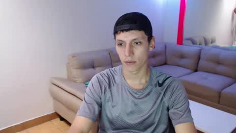 hefesto_69 online show from 02-25-25, 09:02