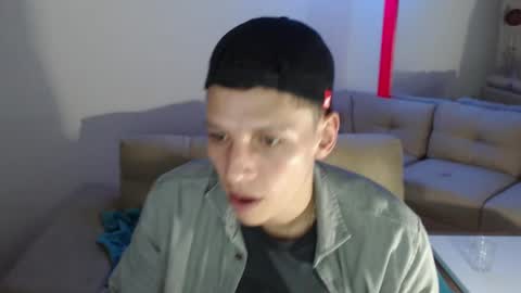 hefesto_69 online show from 03-03-25, 01:42