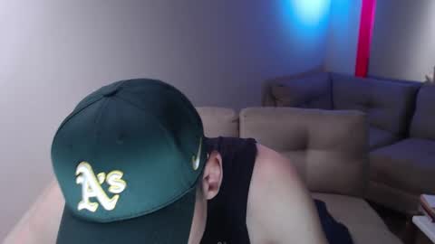 hefesto_69 online show from 09-12-25, 03:01