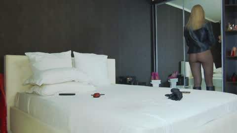 Helen online show from 12-29-24, 07:50