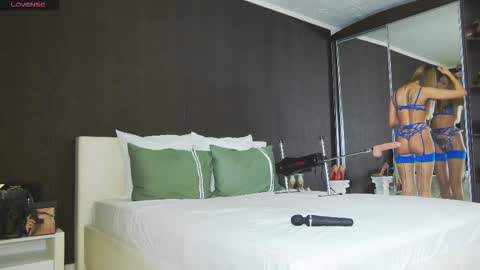 Helen online show from 11-16-25, 10:43