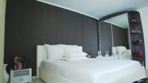 Helen online show from 04-09-26, 12:10