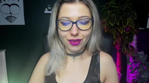 Snapshot of heidi_pleasure chatting on 12-02-24, 07:36 Heidi online show from 12-02-24, 07:36
