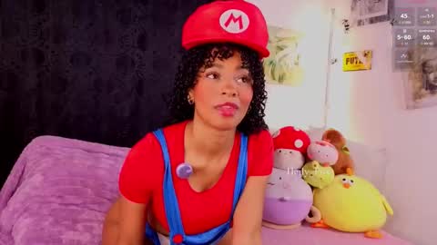 Snapshot of heily_fox chatting on 10-28-25, 06:28 HEILY online show from 10-28-25, 06:28