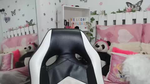 hella online show from 12-23-25, 03:59