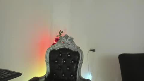 Snapshot of hela_wet chatting on 02-07-25, 12:42 Hela Independent model online show from 02-07-25, 12:42