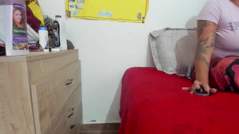 Hela   Independent model online show from 11-24-25, 05:12