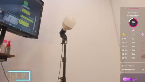 hellen online show from 11-27-25, 12:35