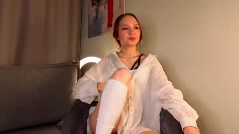 Snapshot of helemjohnson chatting on 05-30-26, 09:06 im Alis im new here dont be rude online show from 05-30-26, 09:06