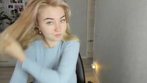 Helen sven online show from 12-03-25, 08:12