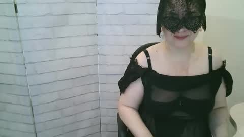 Helen online show from 04-08-26, 05:18