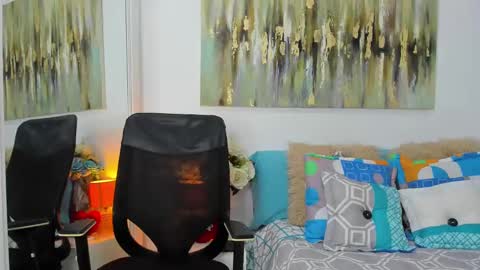 Helena Santos  online show from 09-27-25, 11:04