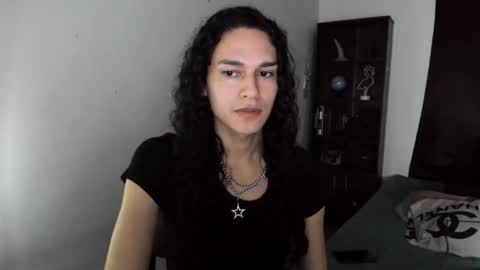 helena_spellman online show from 11-22-25, 12:20
