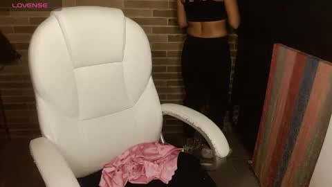  Only 18 cyrus online show from 04-21-26, 02:51