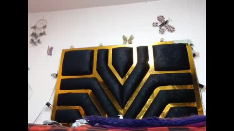 Snapshot of helenahotwet chatting on 04-29-26, 01:26 helenahotwet online show from 04-29-26, 01:26