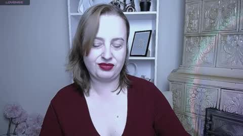 Helen online show from 10-20-25, 07:20