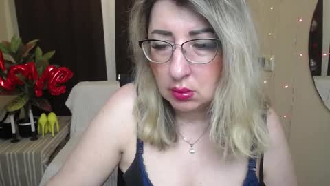 helenenigma online show from 02-07-25, 07:27