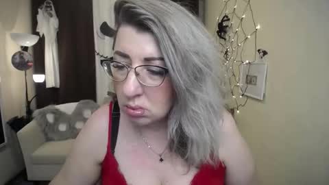 helenenigma online show from 10-29-25, 07:26