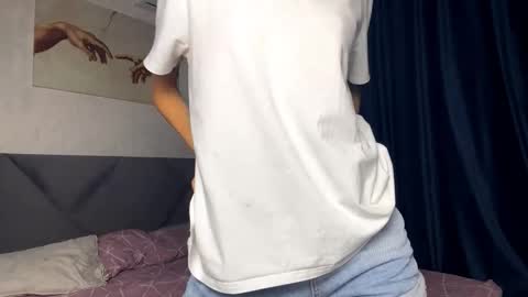 Chloe online show from 10-02-25, 12:34