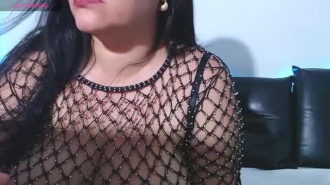 helennamartinez online show from 02-02-25, 05:10