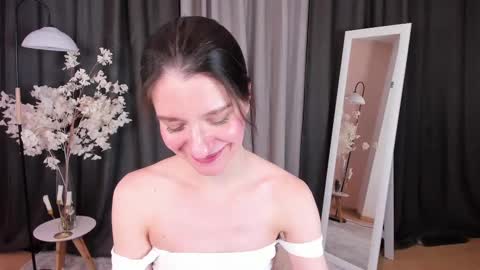 Helen online show from 03-02-25, 05:44