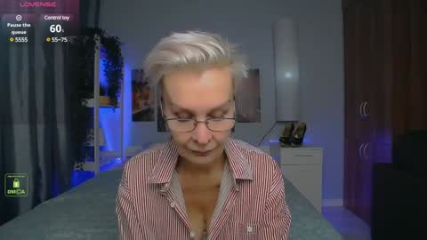 Snapshot of helgahimmele chatting on 12-09-24, 03:44 Helga online show from 12-09-24, 03:44