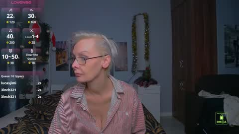 Snapshot of helgahimmele chatting on 12-26-24, 11:13 Helga online show from 12-26-24, 11:13