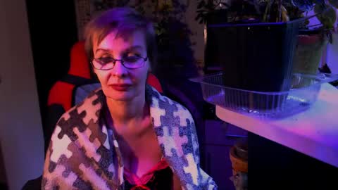Snapshot of helgahimmele chatting on 05-30-26, 02:58 Helga online show from 05-30-26, 02:58