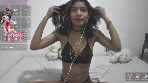 Helia Transfem and Amy online show from 01-16-25, 04:28
