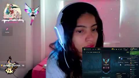 Helia Transfem and Amy online show from 11-27-25, 06:10