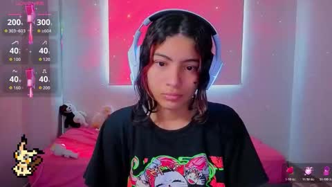 Helia Transfem and Amy online show from 12-22-25, 12:13