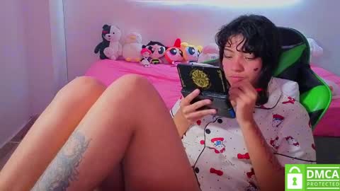 Helia Transfem and Amy online show from 03-30-26, 04:41