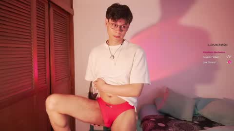 Helio online show from 05-18-26, 01:24