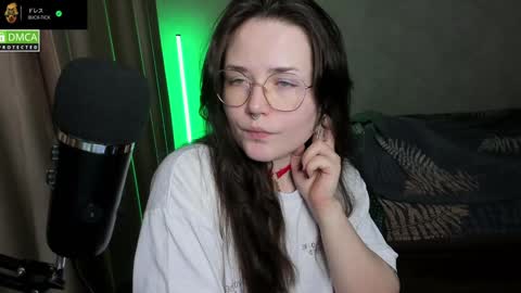 Red online show from 12-08-24, 06:39