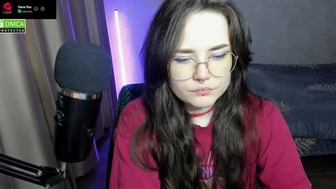 Red online show from 12-22-24, 04:59