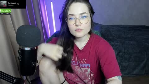 Red online show from 01-22-25, 05:59