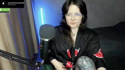 Snapshot of hell_hotline chatting on 01-13-26, 06:46 Red online show from 01-13-26, 06:46