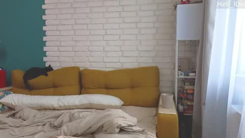 Snapshot of hell_l0ve chatting on 05-02-26, 01:54 Anastasiia online show from 05-02-26, 01:54