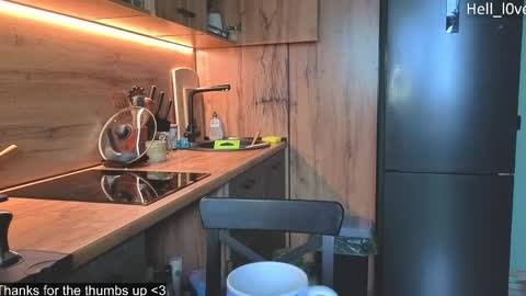 Snapshot of hell_l0ve chatting on 05-10-26, 01:55 Anastasiia online show from 05-10-26, 01:55