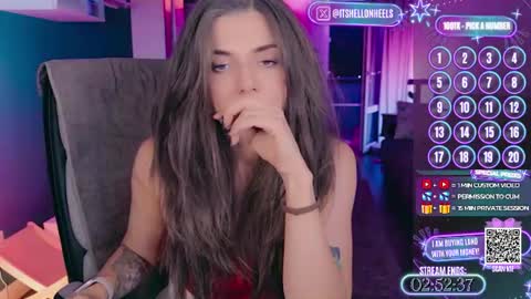 - show loyalty and subscribe -  online show from 06-29-26, 09:59