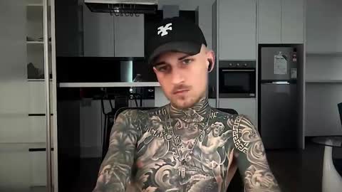 Snapshot of hellacozy chatting on 02-07-26, 04:49 hellacozy online show from 02-07-26, 04:49