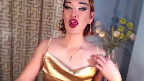 Snapshot of hellatarahathor chatting on 02-23-26, 09:28 hellatarahathor online show from 02-23-26, 09:28