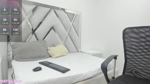 Snapshot of hellen__4master chatting on 01-31-25, 11:35 Hellen online show from 01-31-25, 11:35