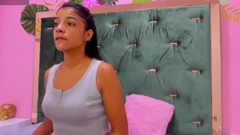 Snapshot of hellen__4master chatting on 02-01-25, 09:11 Hellen online show from 02-01-25, 09:11