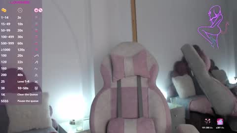 Snapshot of hellen__4master chatting on 02-09-25, 02:18 Hellen online show from 02-09-25, 02:18