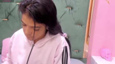 Snapshot of hellen__4master chatting on 02-16-25, 10:21 Hellen online show from 02-16-25, 10:21